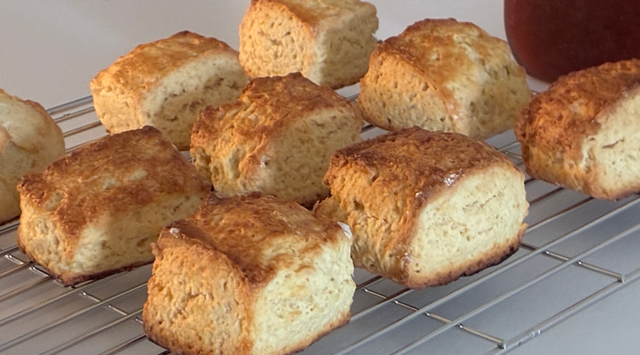 40대 아재의 겉바속촉 스콘 만들기 ! feat. 하다앳홈님