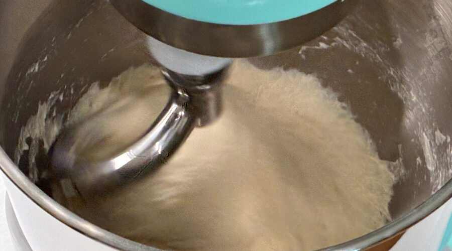 바게트를 만들 때 바시나주 기법을 사용하는 이유는?